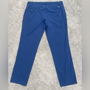 Vineyard vine light weight on the go pants men 38x 32